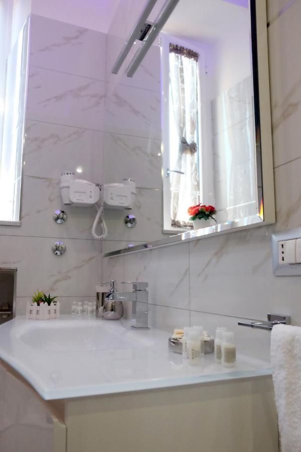 נאפולי Elegance B&B מראה חיצוני תמונה