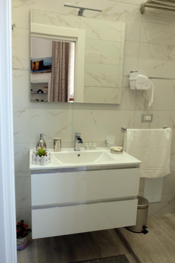 נאפולי Elegance B&B מראה חיצוני תמונה